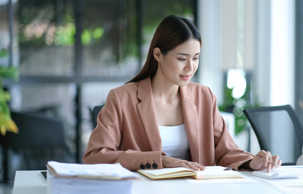 集團管控：統(tǒng)一財務管理，實現(xiàn)財務集中控制