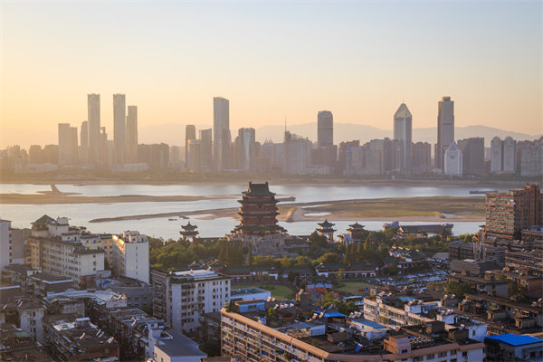 南昌本土管理咨詢公司如何打造差異化服務(wù)，贏得市場認(rèn)可？