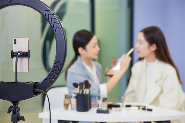 營(yíng)銷咨詢公司的全球化服務(wù)如何助企業(yè)開拓國(guó)際市場(chǎng)？