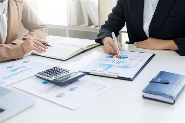如何構(gòu)建以預(yù)算為核心的企業(yè)文化，促進(jìn)全員參與？