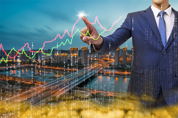 市場瞬息萬變，企業(yè)戰(zhàn)略該如何靈活調(diào)整以搶占先機(jī)？