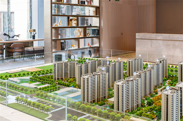 買房爛尾法院判退房退款不還房貸，關(guān)聯(lián)企業(yè)戰(zhàn)略啟示