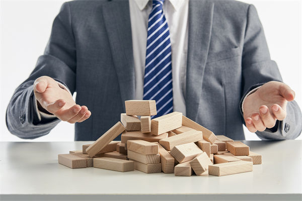 企業(yè)的績效層層加碼，是激發(fā)斗志還是逼走人才？