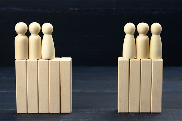 企業(yè)文化標(biāo)語掛滿墻，為何員工依然缺乏認(rèn)同感？